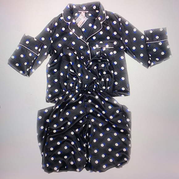 Victoria’s Secret xs small pjs set new SOLD - Picture 2 of 7